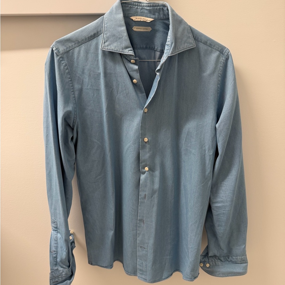 Suitsupply chambray Casual Button-Down Shirt